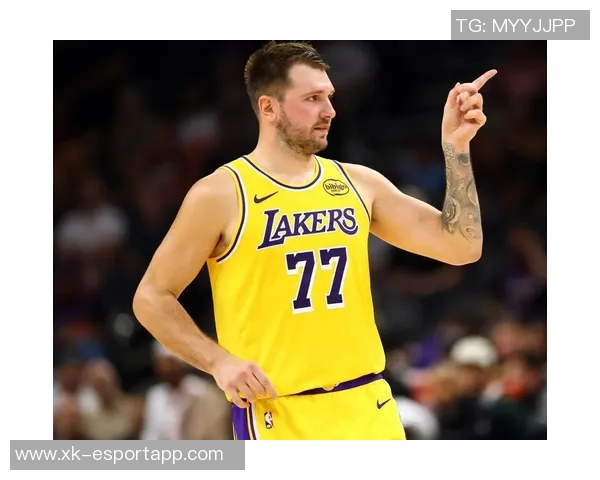 克尼佩尔称赞三球小桥无私打球共同合作让比赛更加轻松愉快